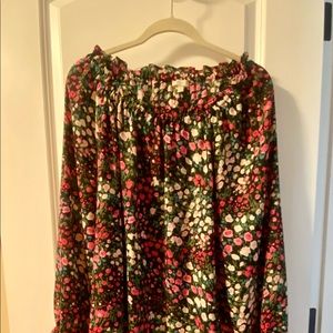 Talbots Gorgeous On/off the shoulder Blouse. EXCELLENT condition. Worn 2x only.